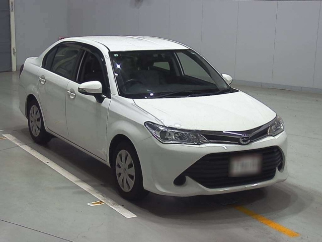 TOYOTA COROLLA AXIO 2016