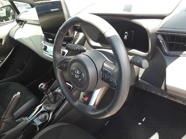 TOYOTA COROLLA 2023