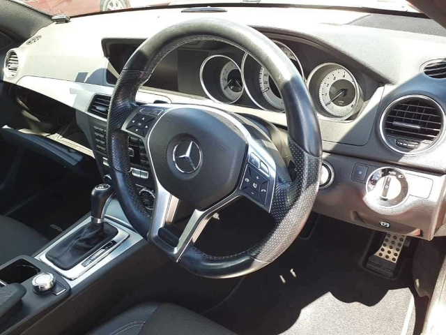 MERCEDES BENZ C CLASS 2014