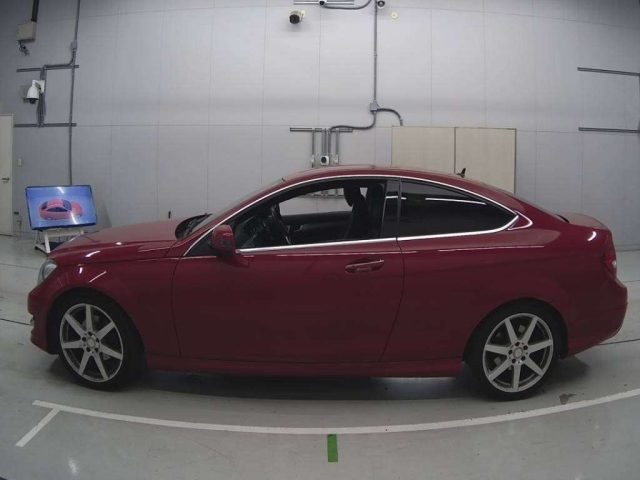 MERCEDES BENZ C CLASS 2014