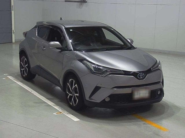 TOYOTA C-HR 2017