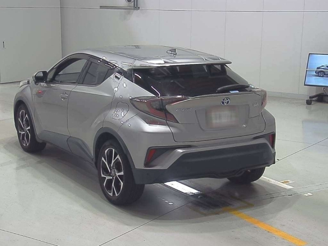 TOYOTA C-HR 2017