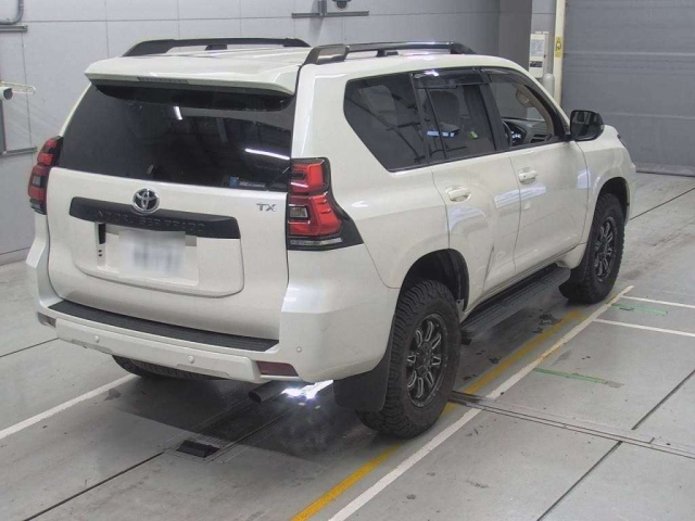 TOYOTA LAND CRUISER PRADO 2022