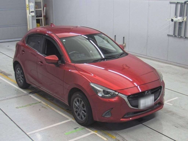 MAZDA DEMIO 2016