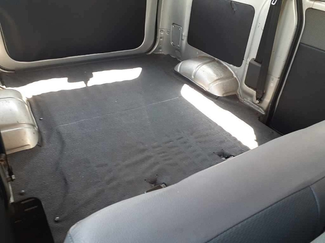 TOYOTA TOWN ACE VAN 2010