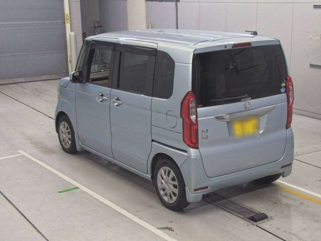 HONDA N BOX 2017