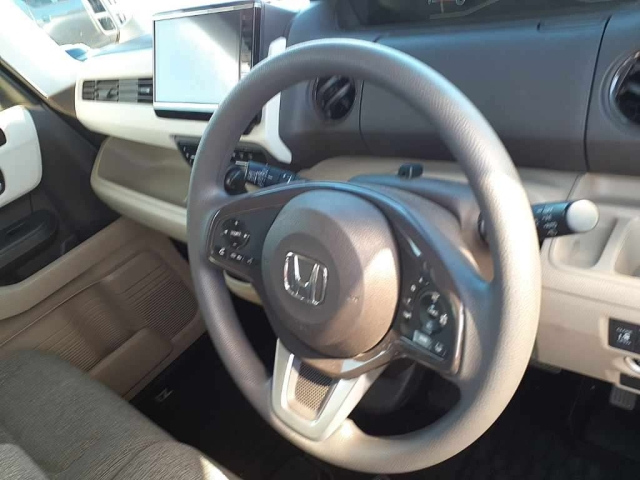 HONDA N BOX 2017