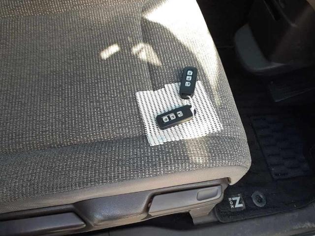 HONDA N BOX 2017