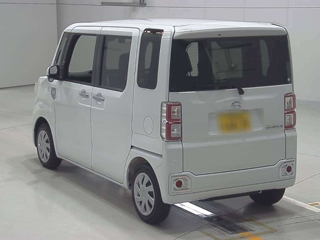 DAIHATSU WAKE 2021