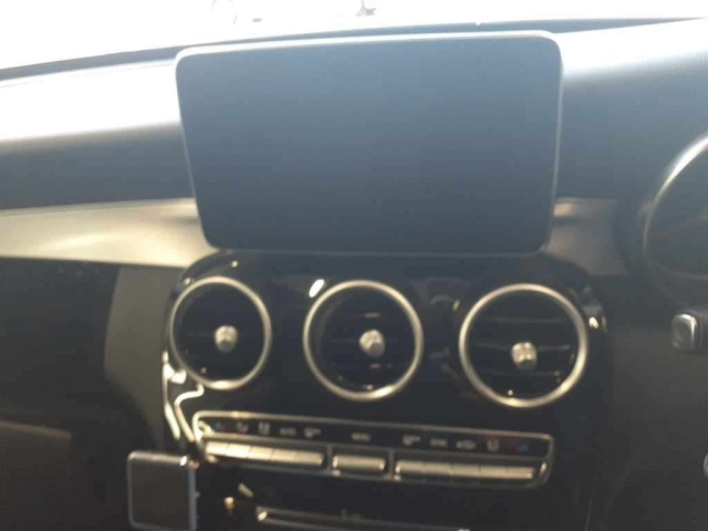 MERCEDES BENZ C CLASS 2015