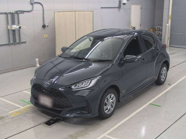 TOYOTA YARIS 2025