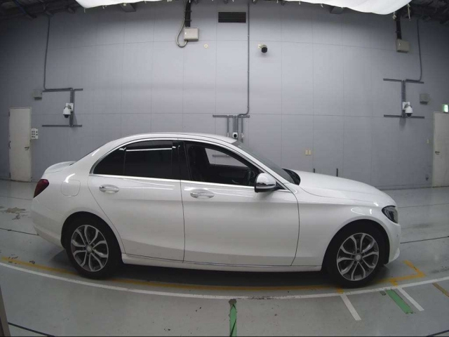 MERCEDES BENZ C CLASS 2015