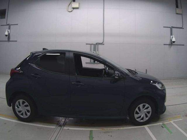 TOYOTA YARIS 2025