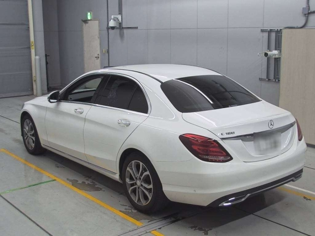 MERCEDES BENZ C CLASS 2015