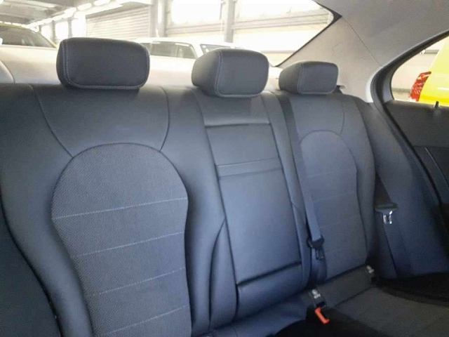 MERCEDES BENZ C CLASS 2015