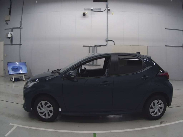 TOYOTA YARIS 2025