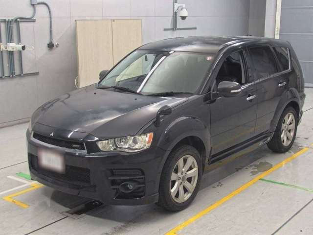 MITSUBISHI OUTLANDER 2010
