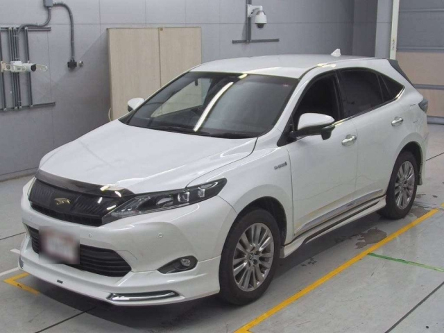 TOYOTA HARRIER 2015