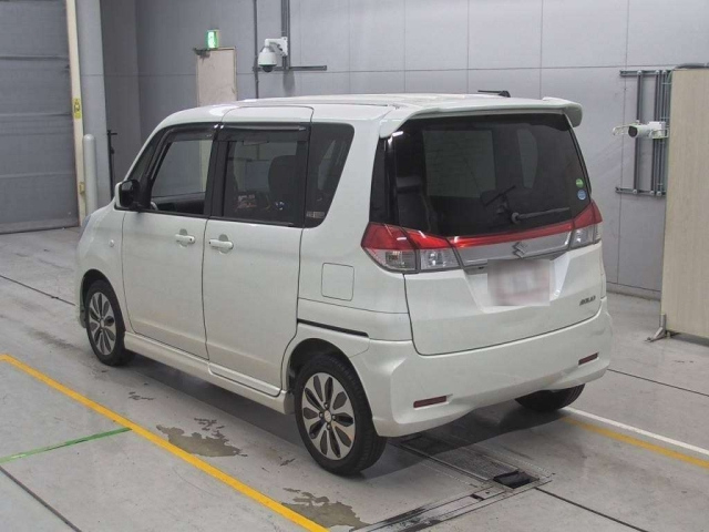 SUZUKI SOLIO 2015