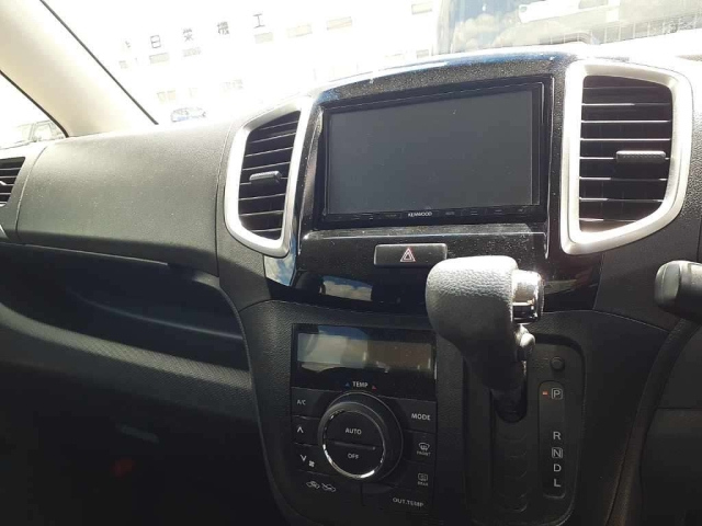 SUZUKI SOLIO 2015