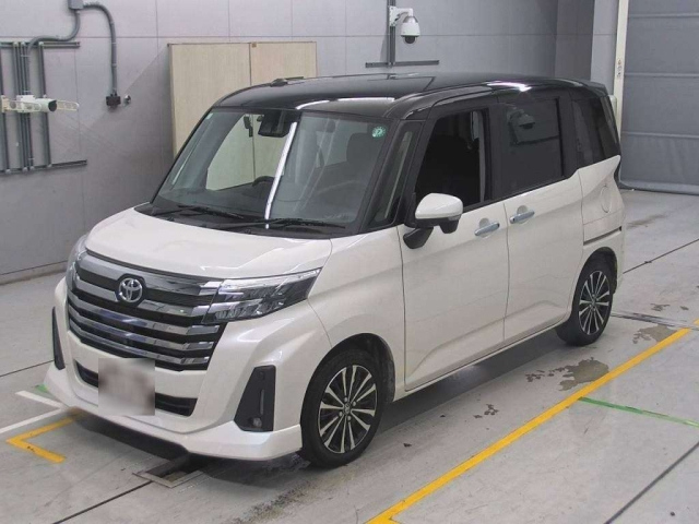 TOYOTA ROOMY 2022
