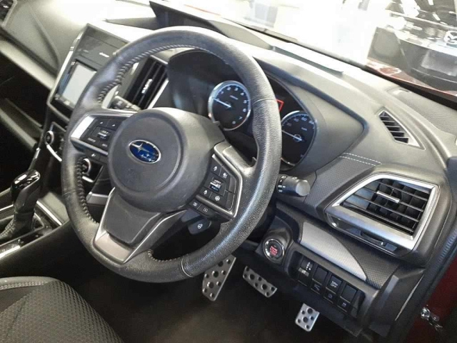SUBARU FORESTER 2018
