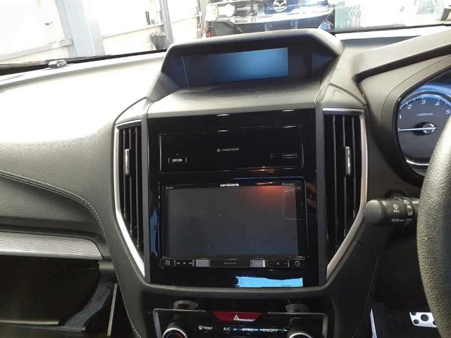 SUBARU FORESTER 2018