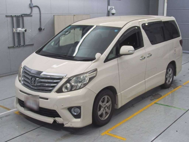 TOYOTA ALPHARD 2011