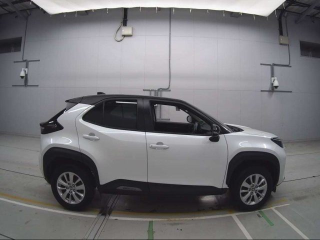 TOYOTA YARIS CROSS 2022
