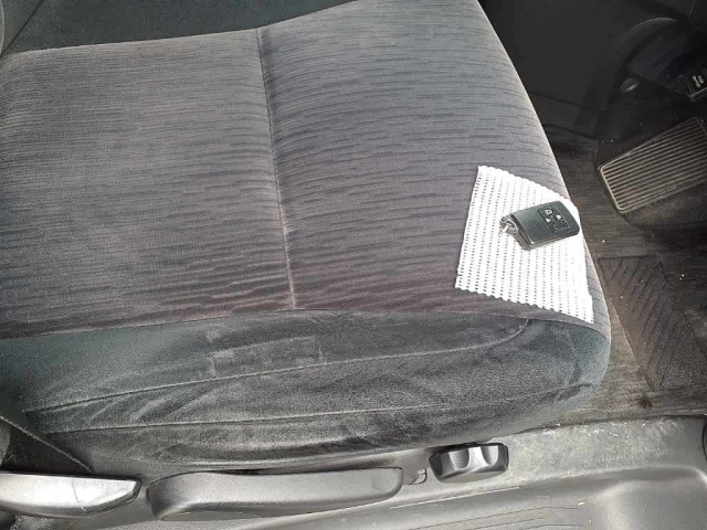 TOYOTA ALPHARD 2011