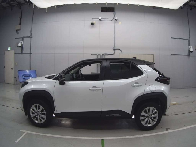 TOYOTA YARIS CROSS 2022