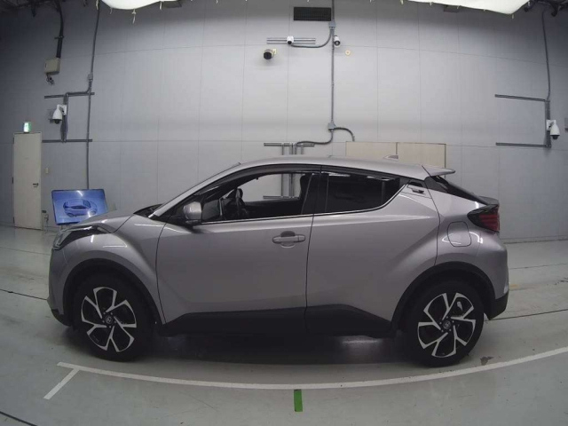 TOYOTA C-HR 2020