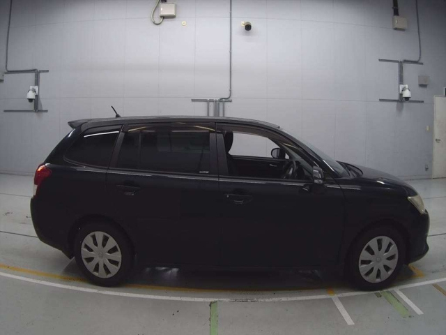 TOYOTA COROLLA FIELDER 2012