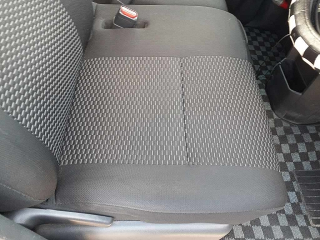 DAIHATSU WAKE 2015