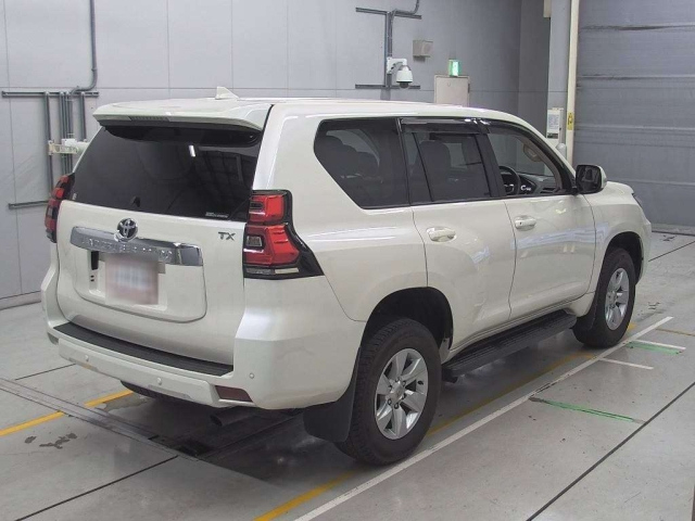 TOYOTA LAND CRUISER PRADO 2022