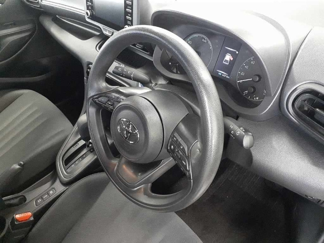 TOYOTA YARIS 2022