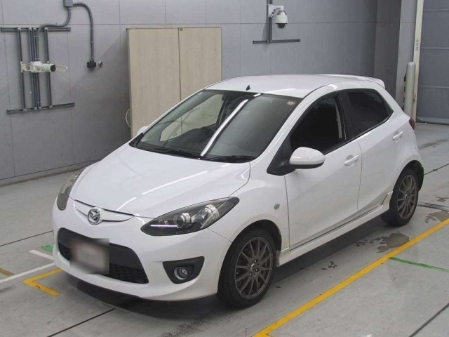 MAZDA DEMIO 2008