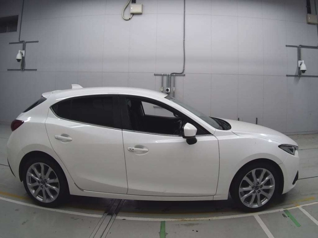 MAZDA AXELA 2014