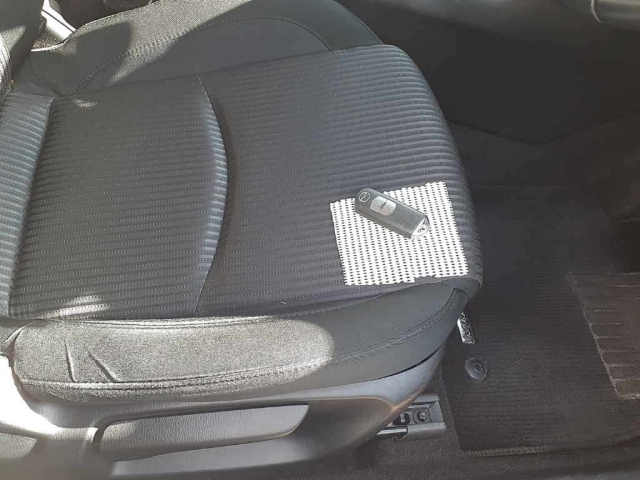 MAZDA AXELA 2014