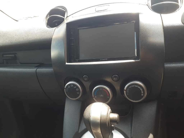 MAZDA DEMIO 2008