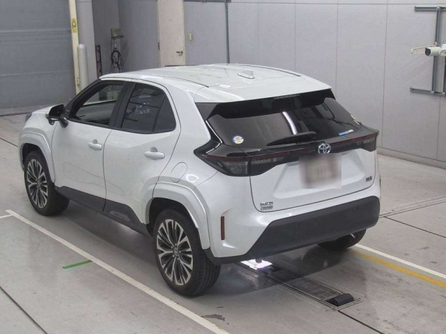 TOYOTA YARIS CROSS 2023