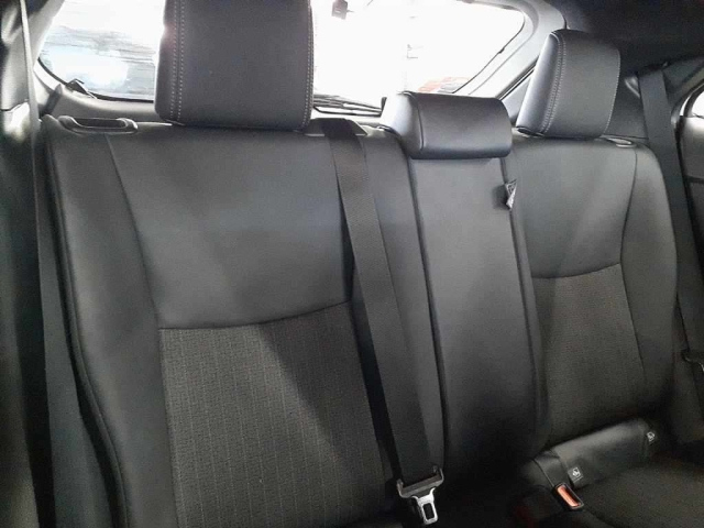 TOYOTA YARIS CROSS 2023