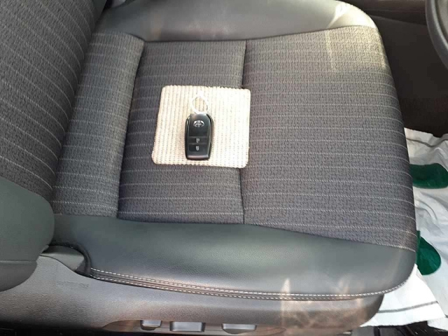 TOYOTA YARIS CROSS 2023