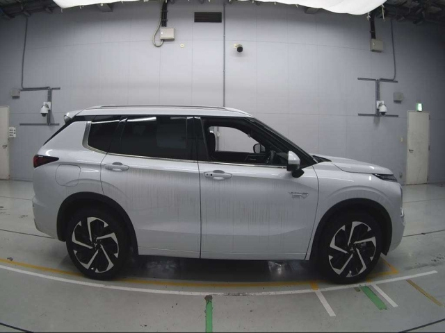 MITSUBISHI OUTLANDER PHEV 2022