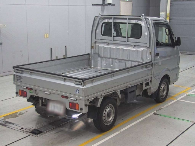 NISSAN CLIPPER TRUCK 2015