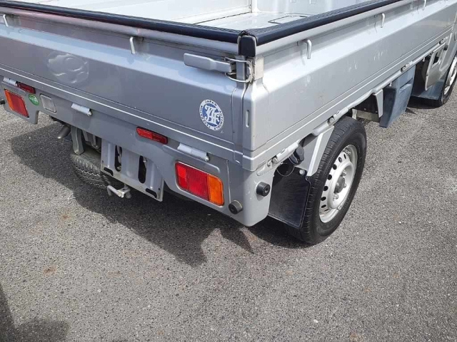 NISSAN CLIPPER TRUCK 2015