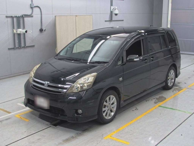 TOYOTA ISIS 2009