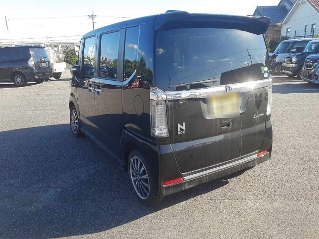 HONDA N BOX 2016