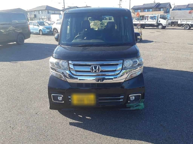 HONDA N BOX 2016