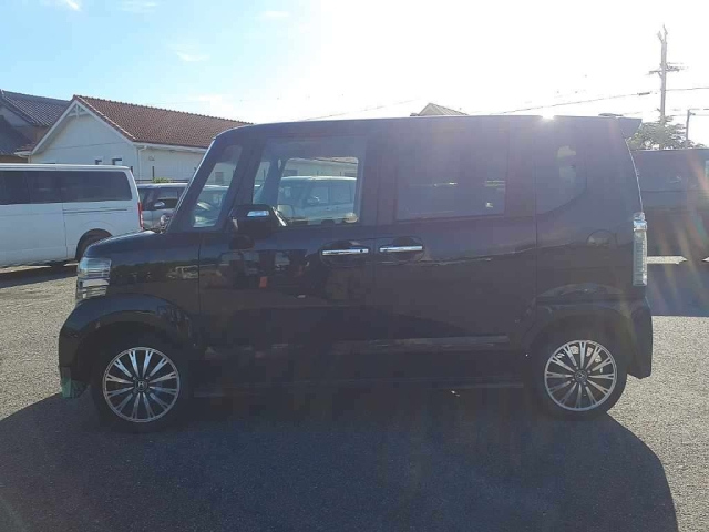 HONDA N BOX 2016